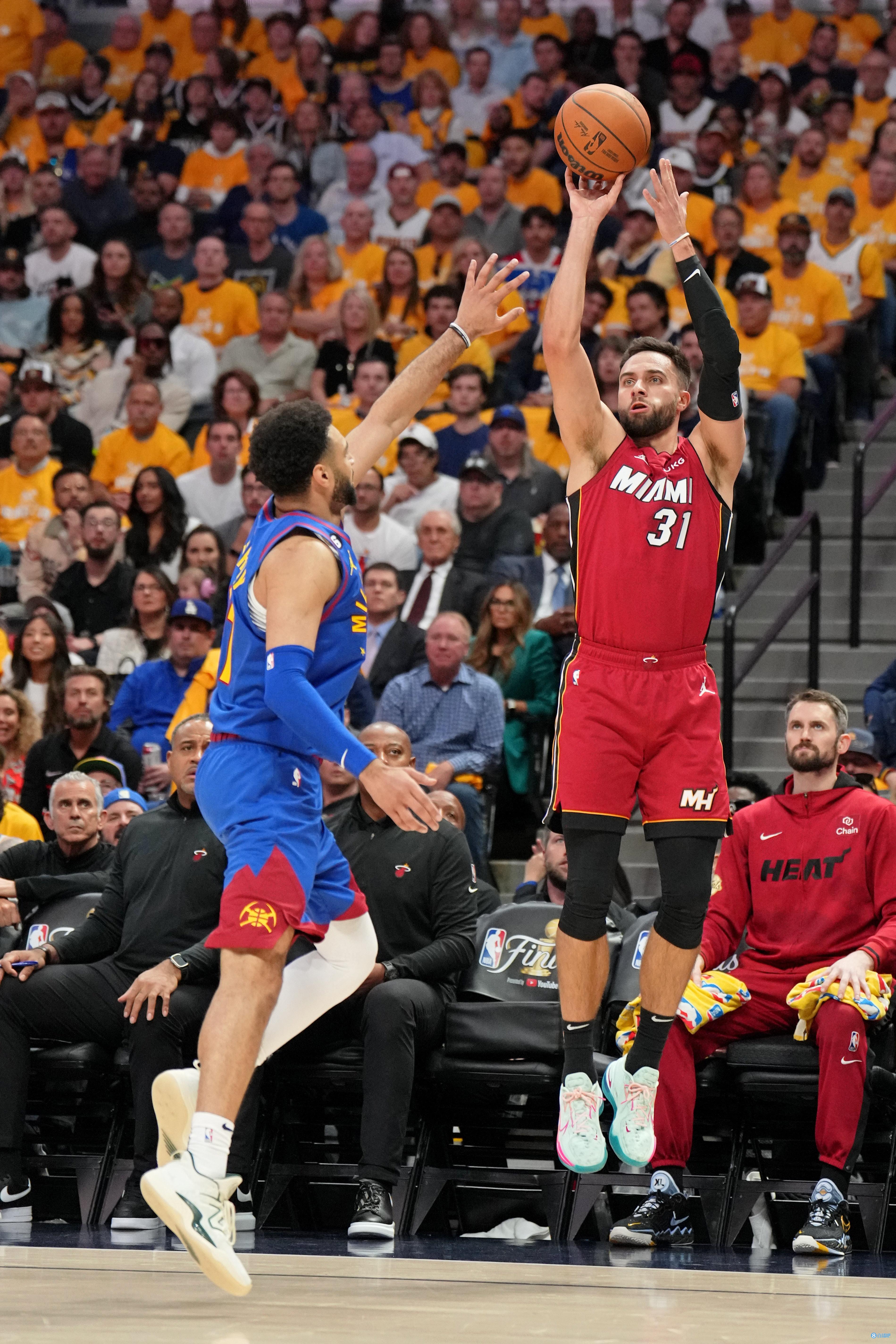 中场抗压与 中场抗压与